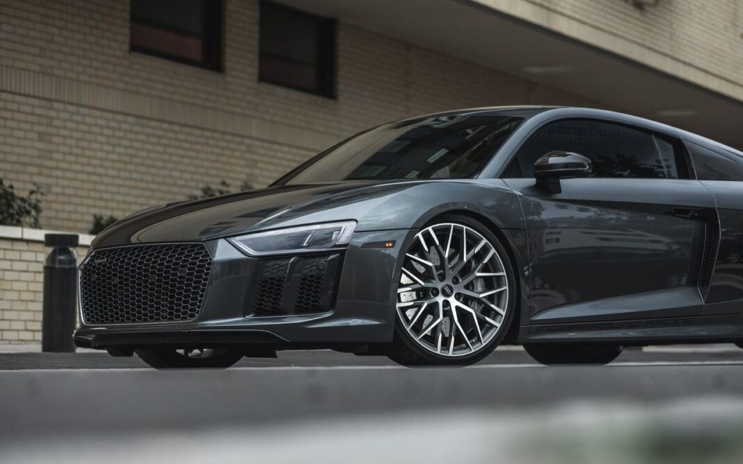 2017 Audi R8 - Image 37