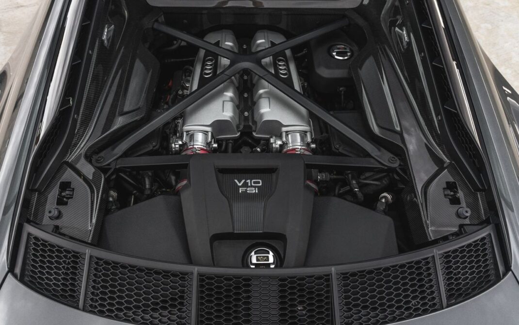 2017 Audi R8 - Image 18