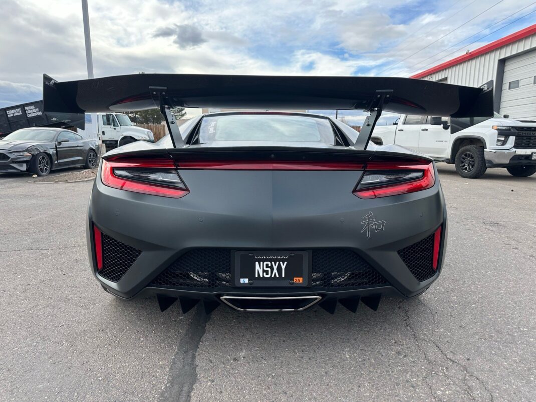 2017 Acura NSX - Image 19