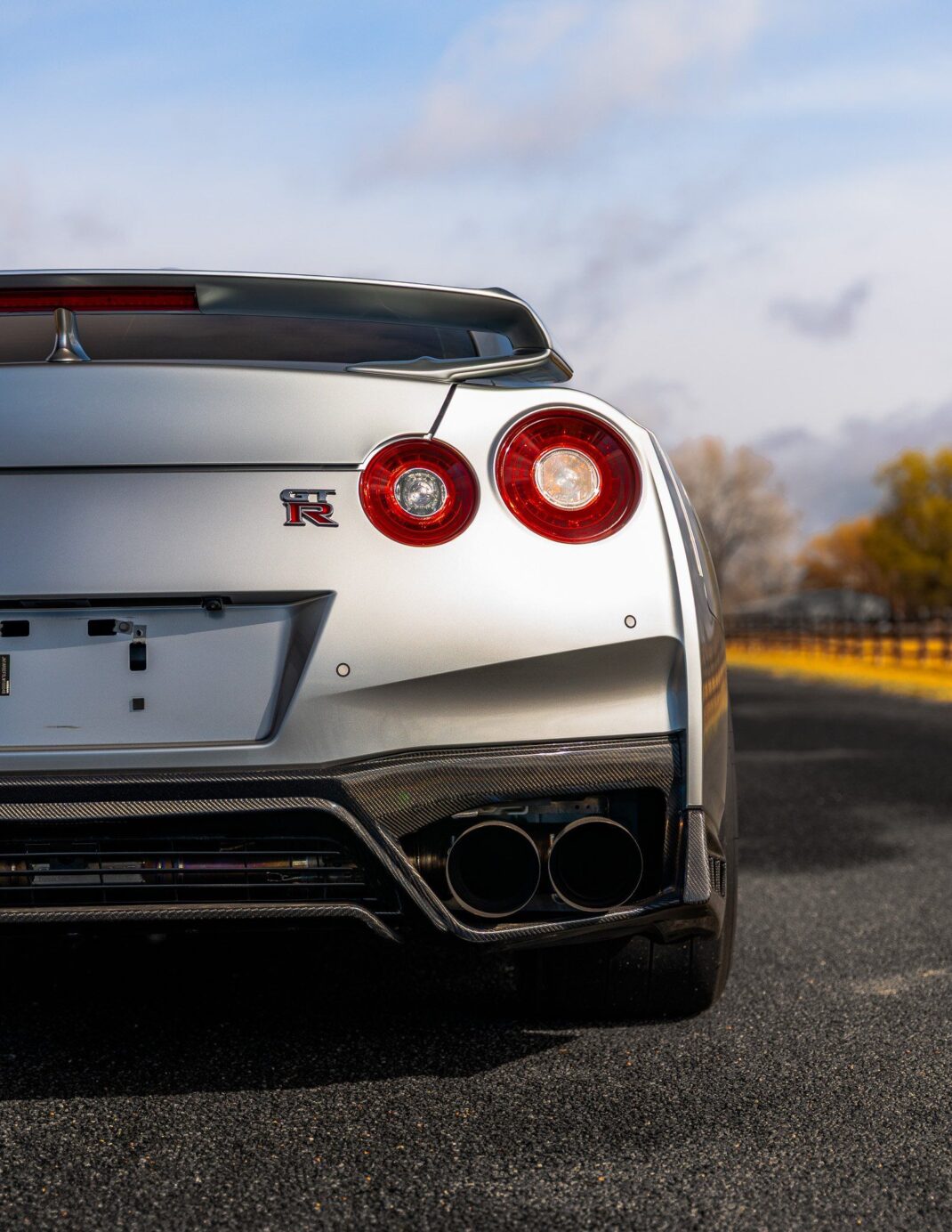 2020 Nissan GT-R - Image 19
