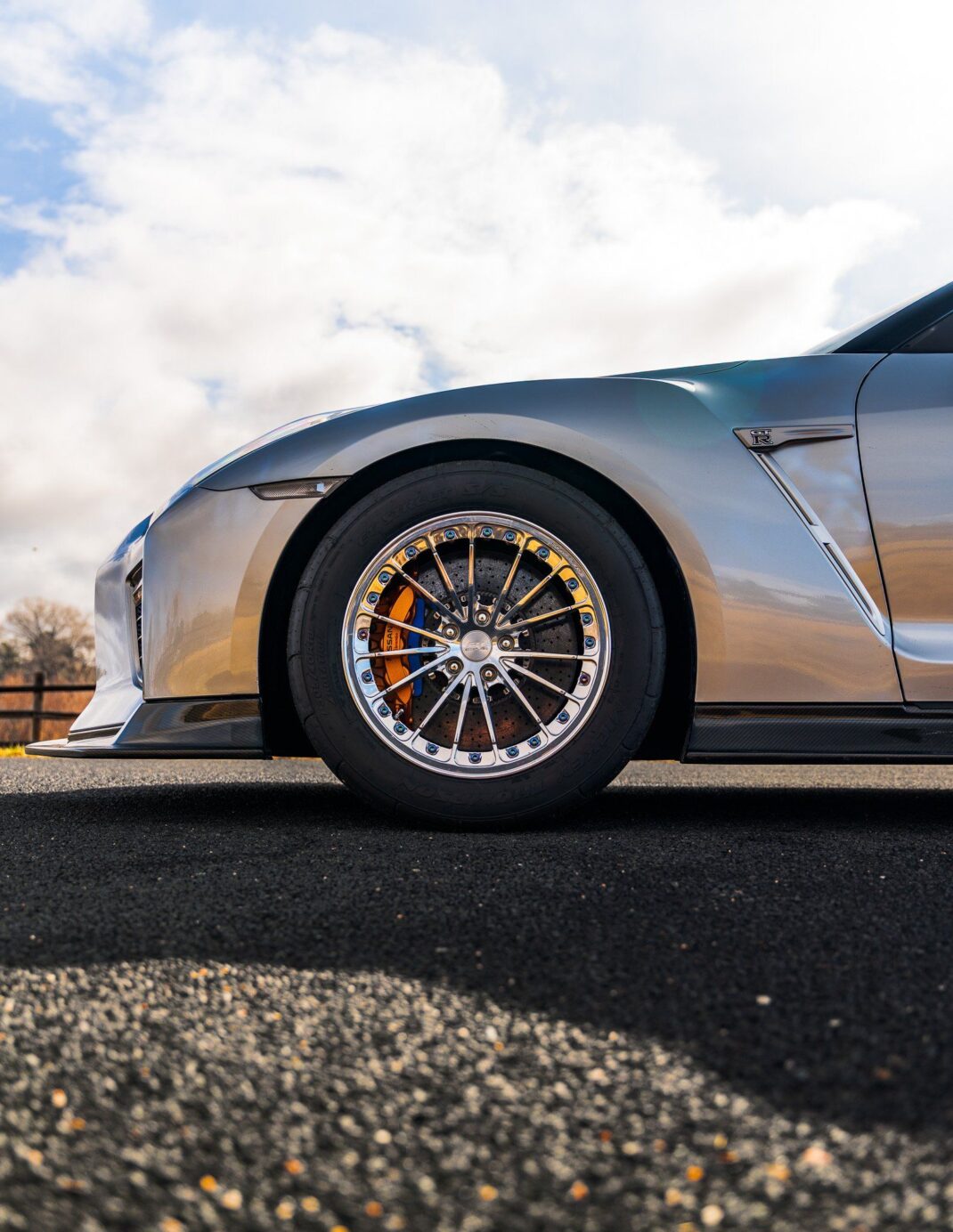 2020 Nissan GT-R - Image 16