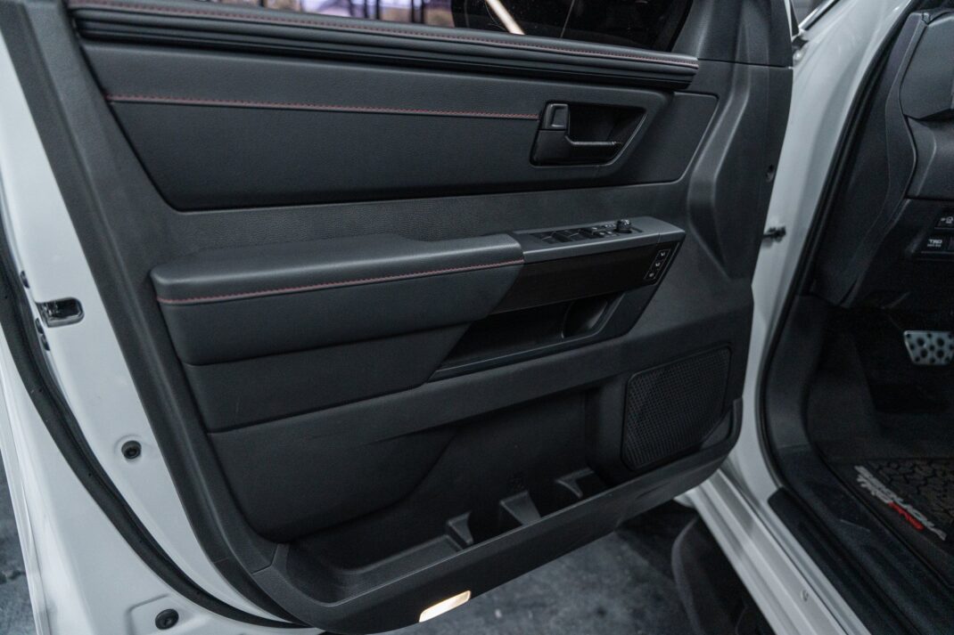 2025 Toyota Sequoia - Image 21