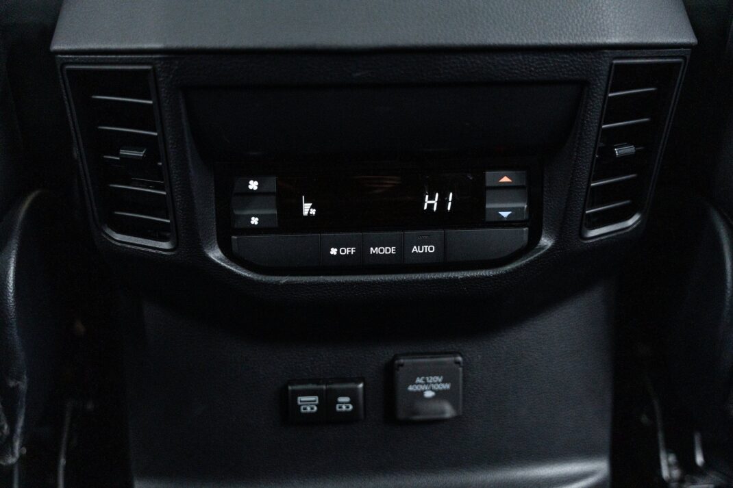 2025 Toyota Sequoia - Image 41