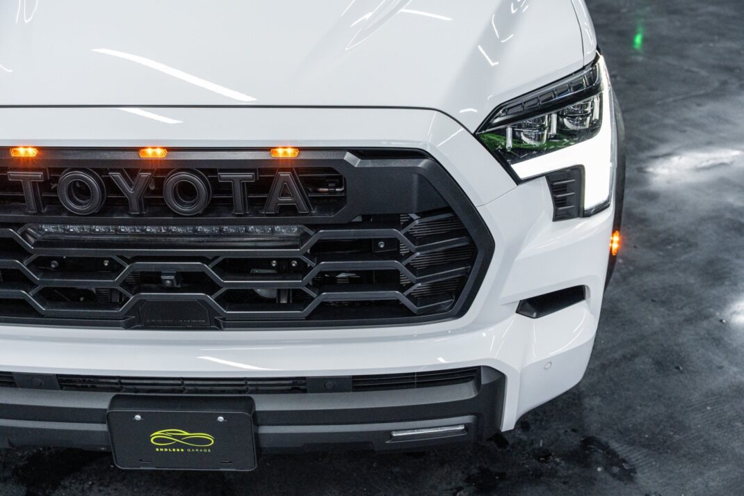 2025 Toyota Sequoia - Image 20