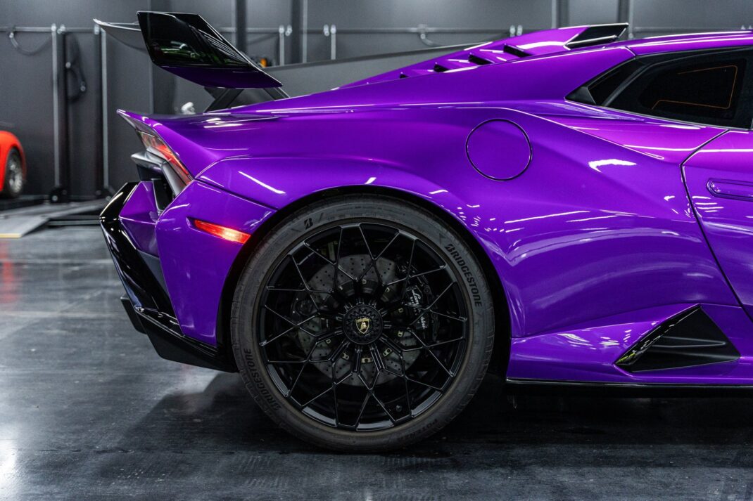 2023 Lamborghini Huracan - Image 5