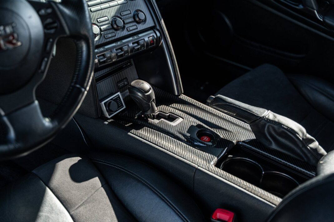2013 Nissan GT-R - Image 21