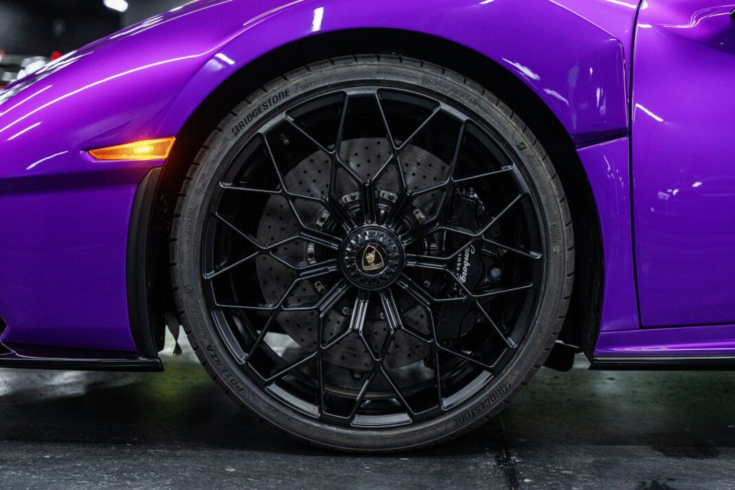 2023 Lamborghini Huracan - Image 14