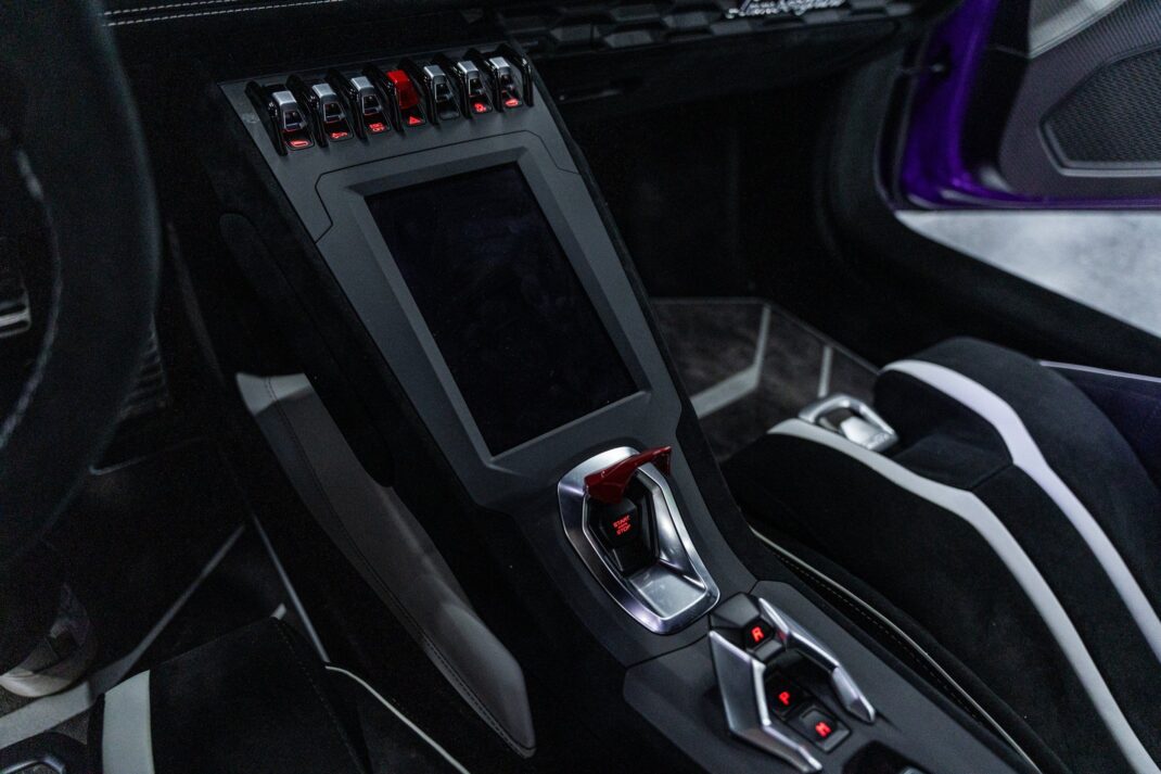 2023 Lamborghini Huracan - Image 27