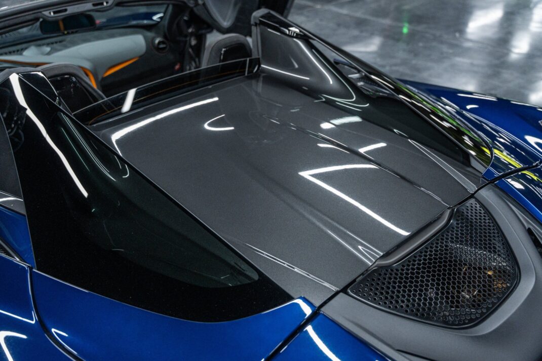 2020 McLaren 720S Spider - Image 38