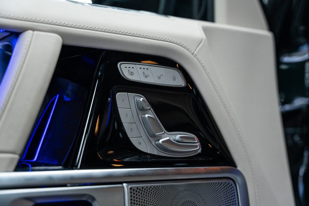 2023 Mercedes-Benz G-Class - Image 29