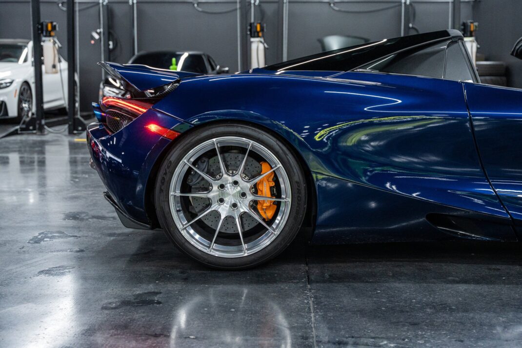 2020 McLaren 720S Spider - Image 5