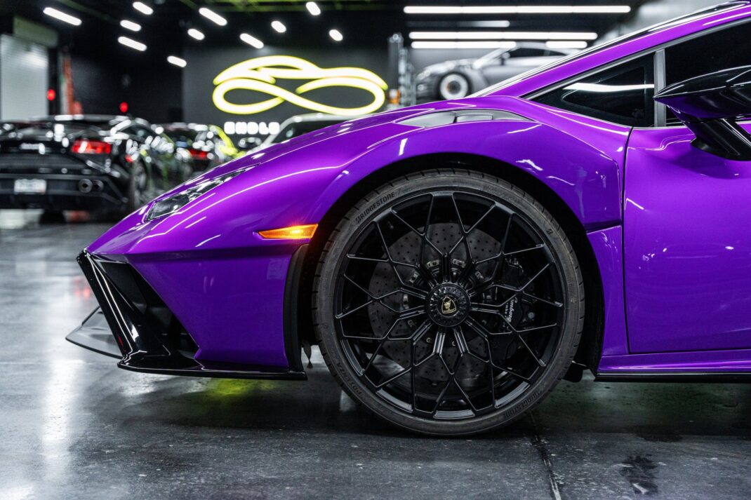 2023 Lamborghini Huracan - Image 13