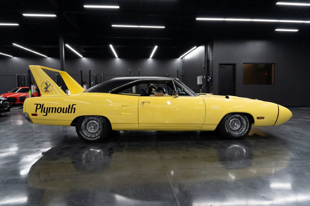 1970 Plymouth Roadrunner - Image 5