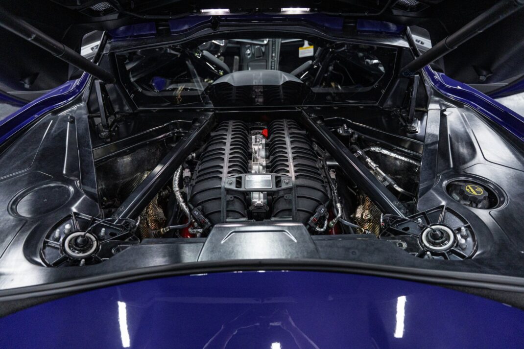 2025 Chevrolet Corvette - Image 33