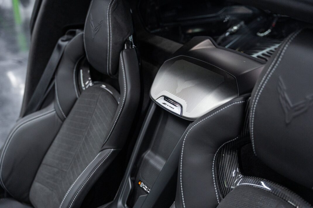2025 Chevrolet Corvette - Image 43