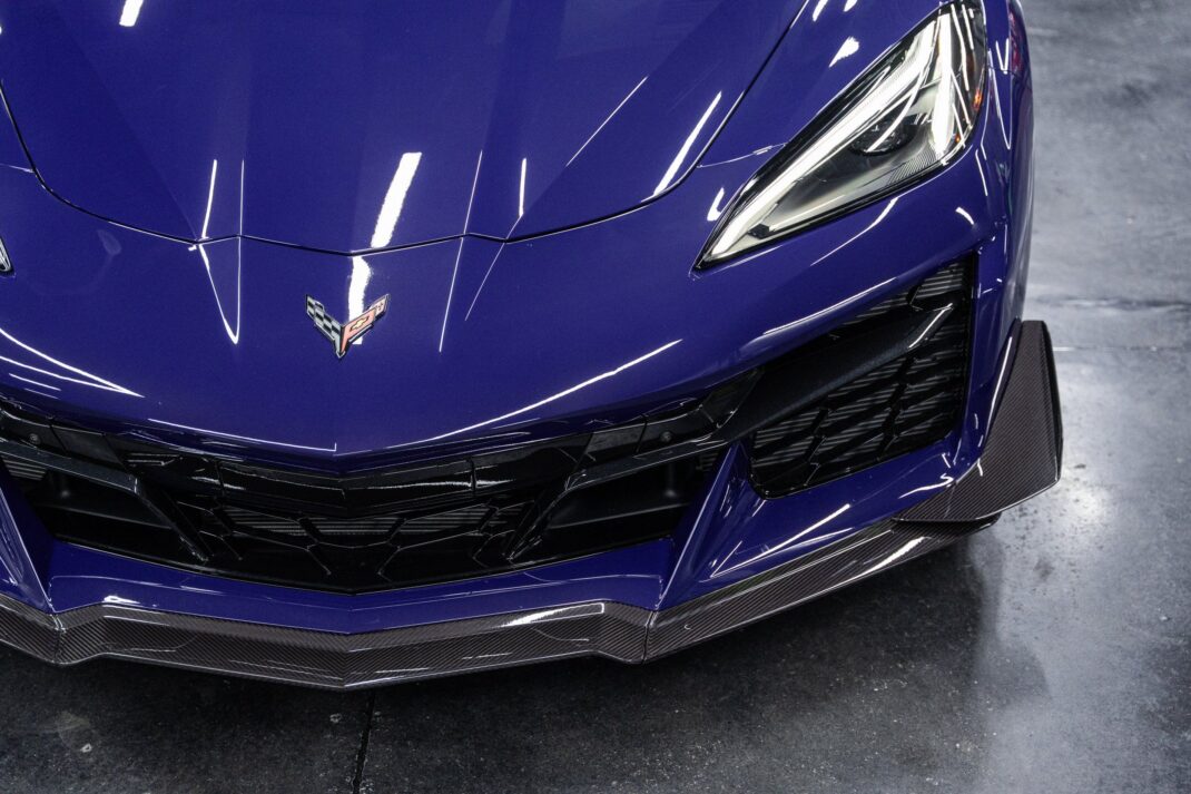 2025 Chevrolet Corvette - Image 19