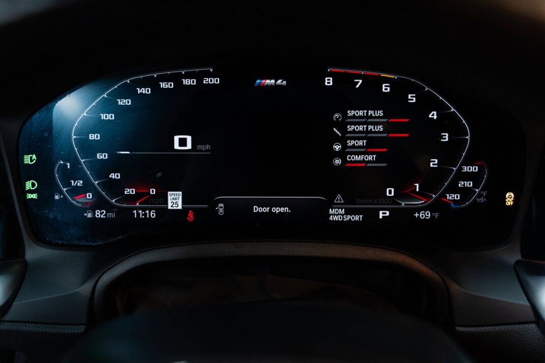 2023 BMW M4 - Image 25