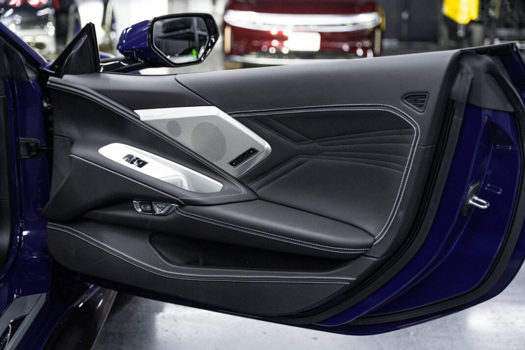 2025 Chevrolet Corvette - Image 48