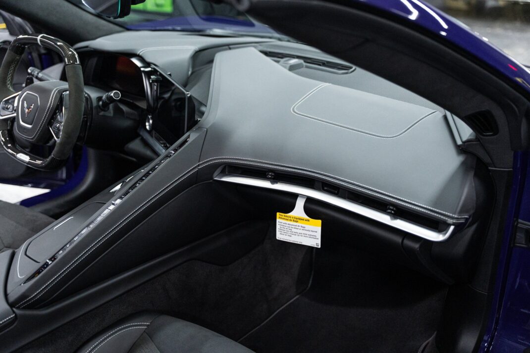 2025 Chevrolet Corvette - Image 50