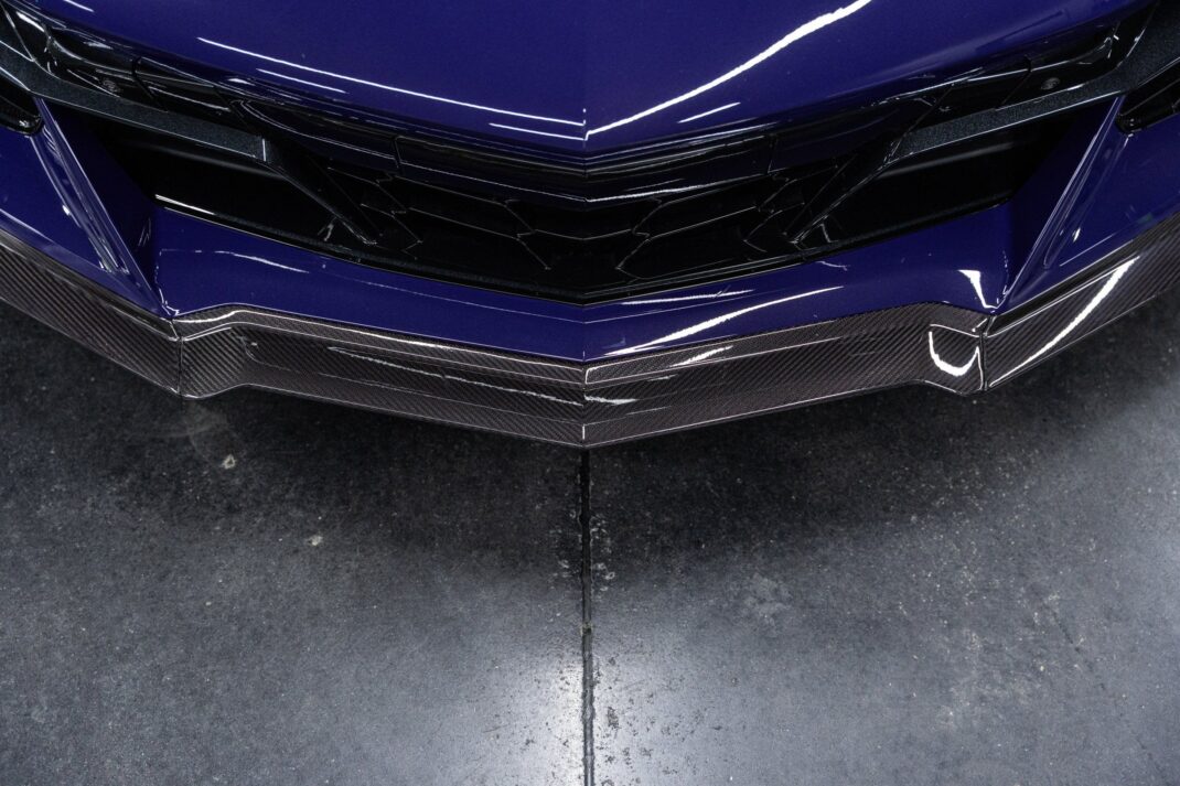 2025 Chevrolet Corvette - Image 21