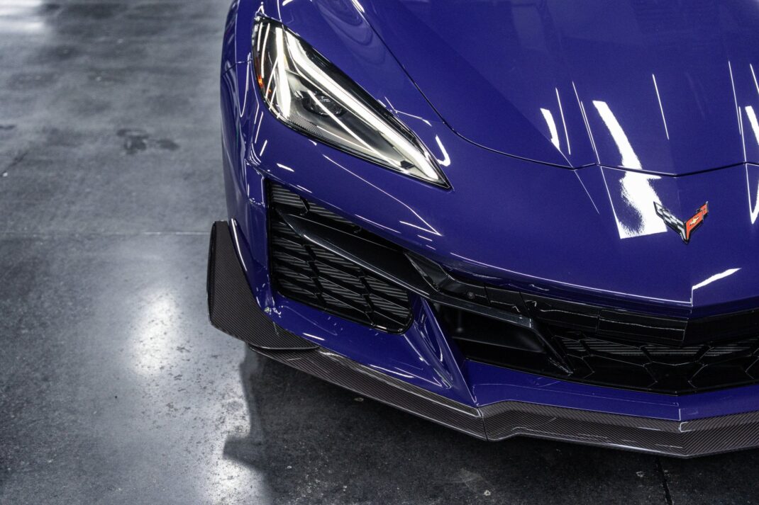 2025 Chevrolet Corvette - Image 18
