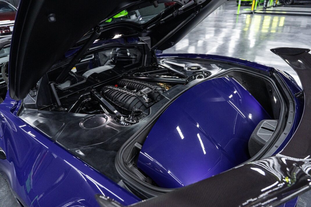 2025 Chevrolet Corvette - Image 31