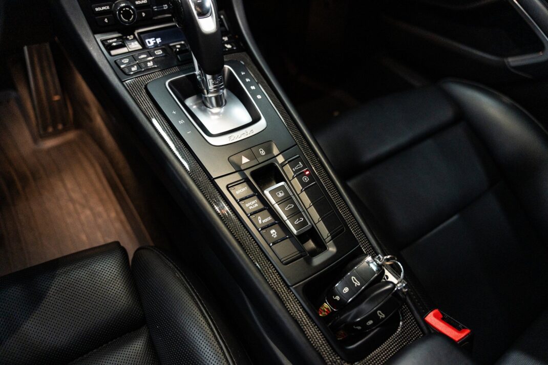 2014 Porsche 911 - Image 36