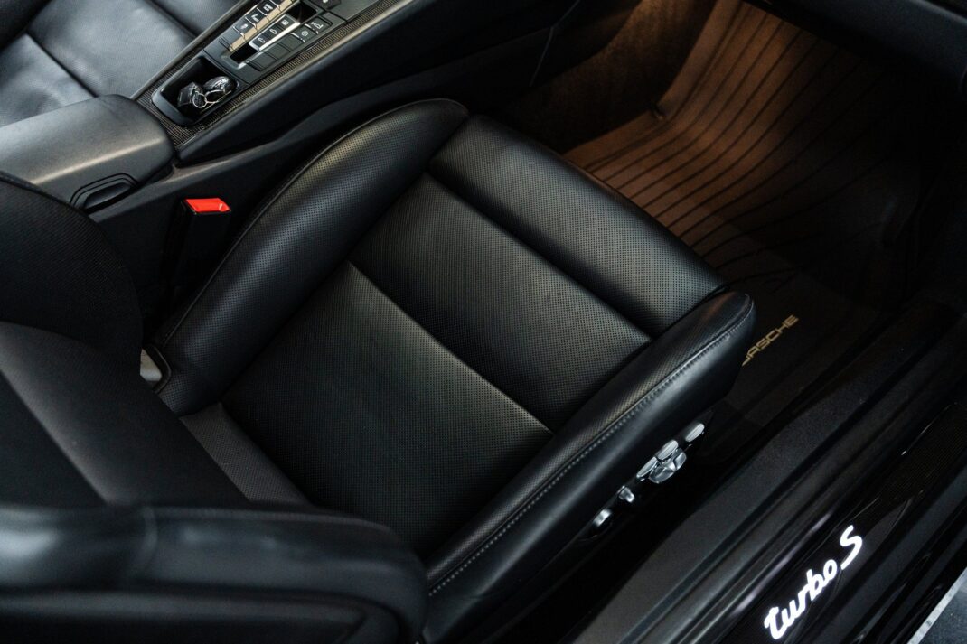 2014 Porsche 911 - Image 41
