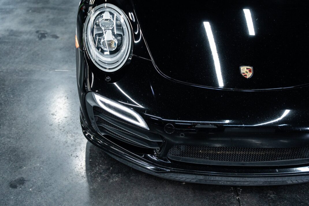 2014 Porsche 911 - Image 17