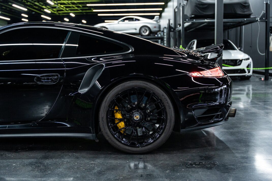 2014 Porsche 911 - Image 10
