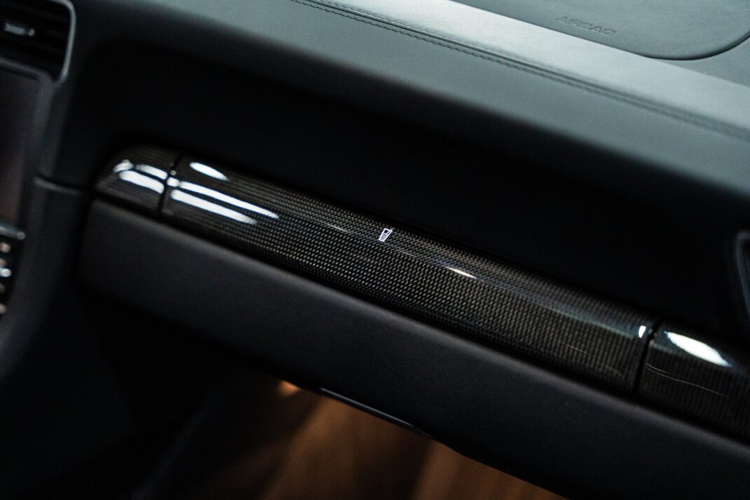 2014 Porsche 911 - Image 44