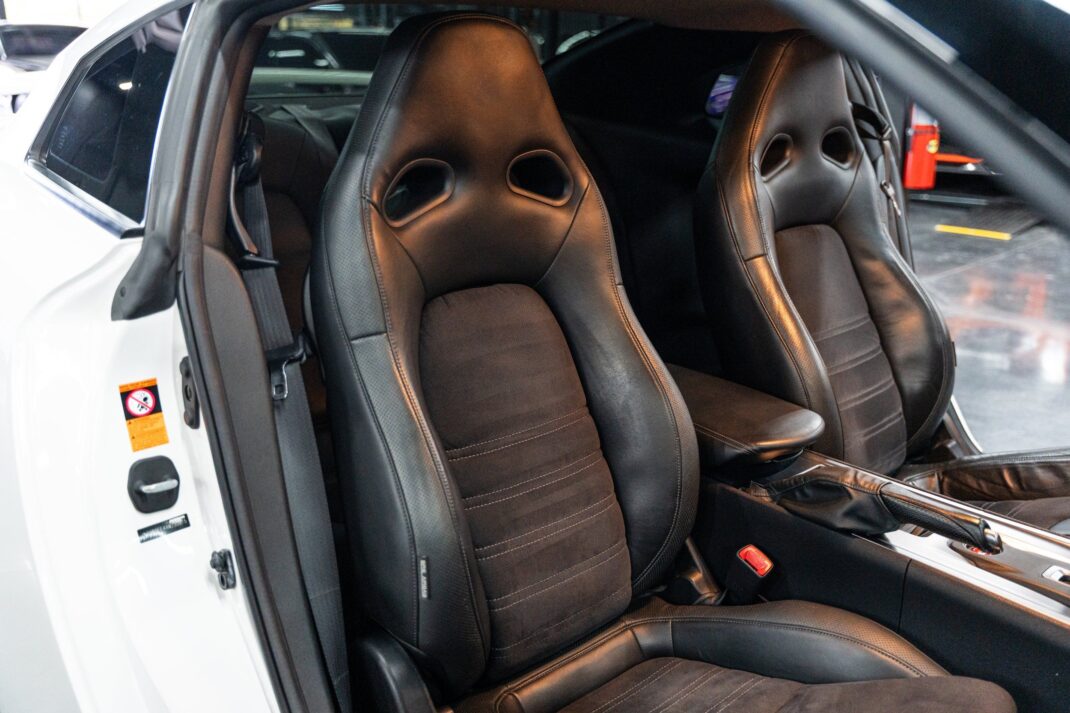 2010 Nissan GT-R - Image 34