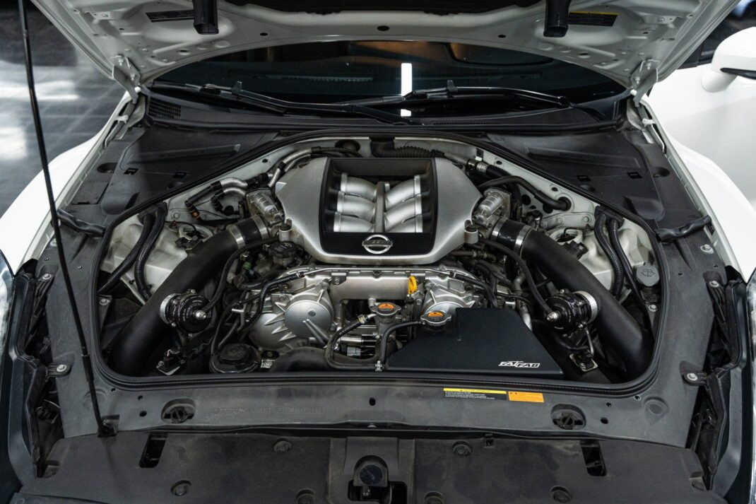 2010 Nissan GT-R - Image 35
