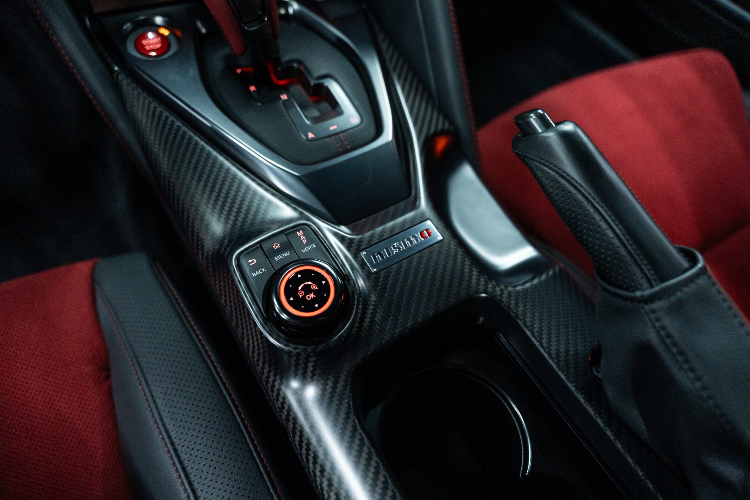 2024 Nissan GT-R - Image 40