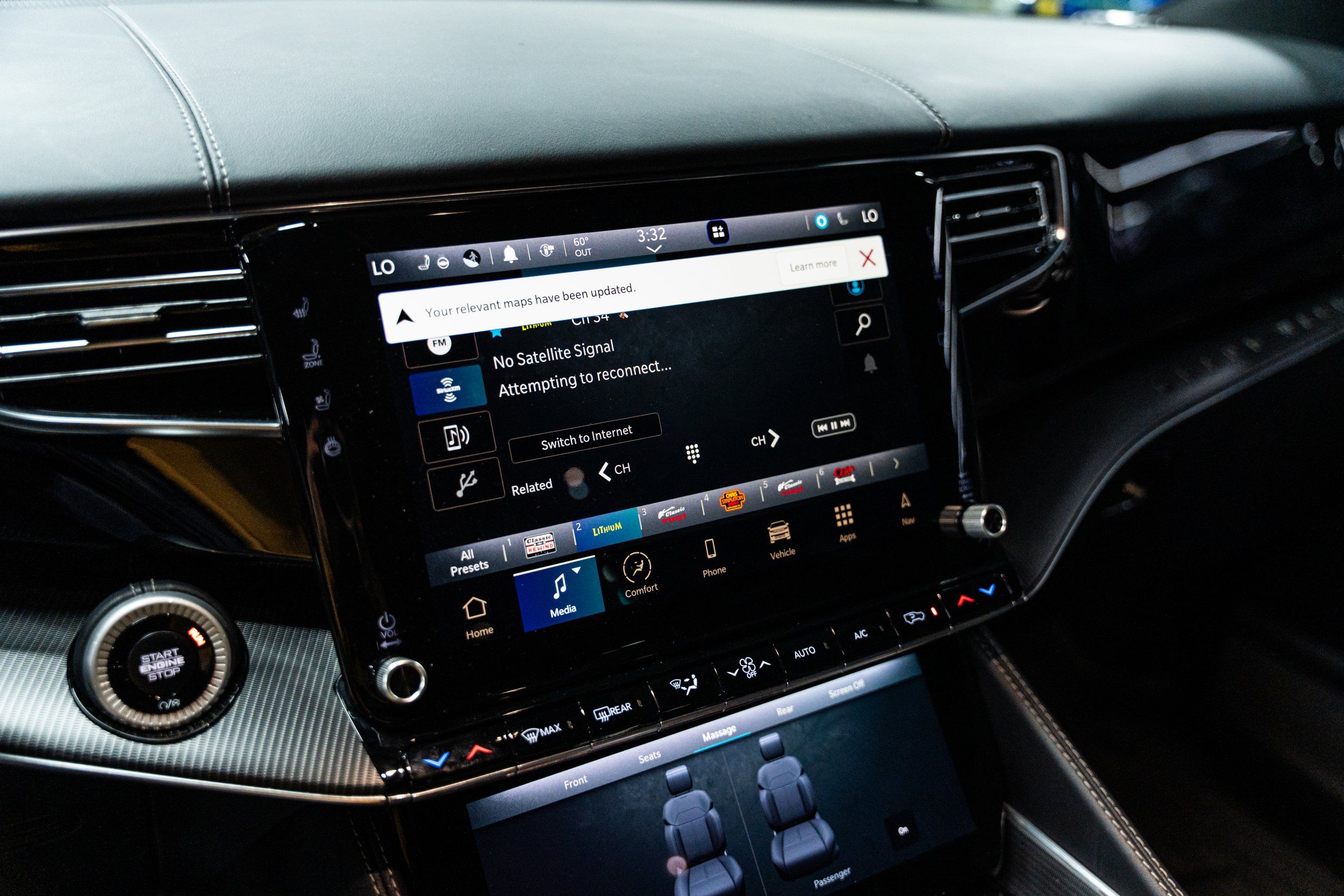 2024 Jeep Grand Wagoneer L - Image 29