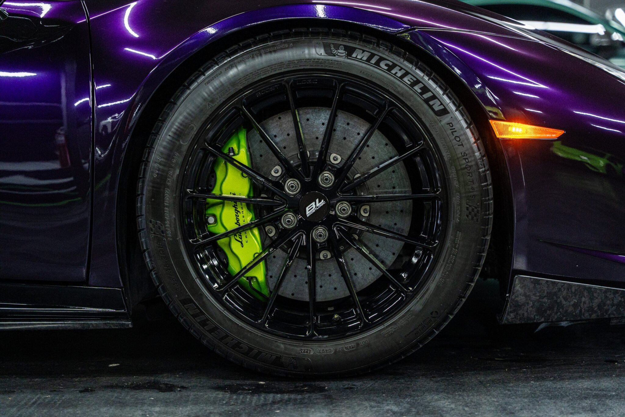 2018 Lamborghini Huracan - Image 3