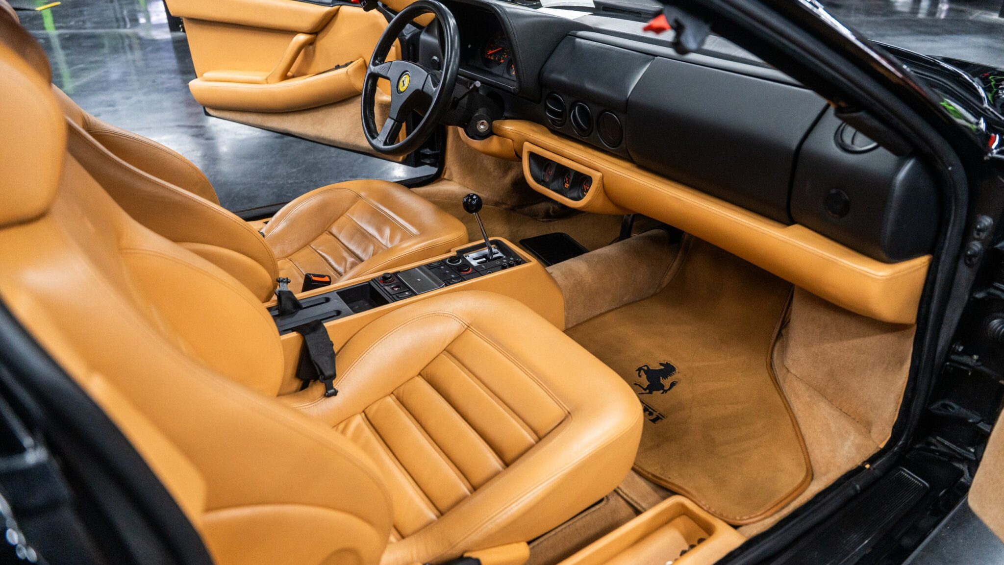 1992 Ferrari 512 TR - Image 32