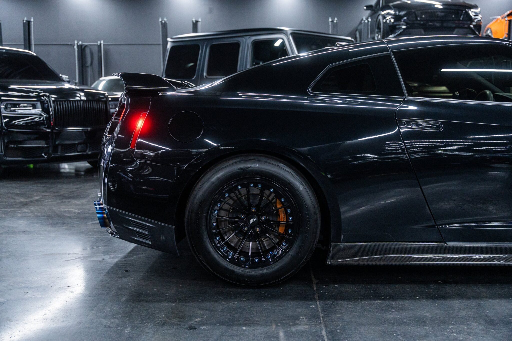 2014 Nissan GT-R - Image 4