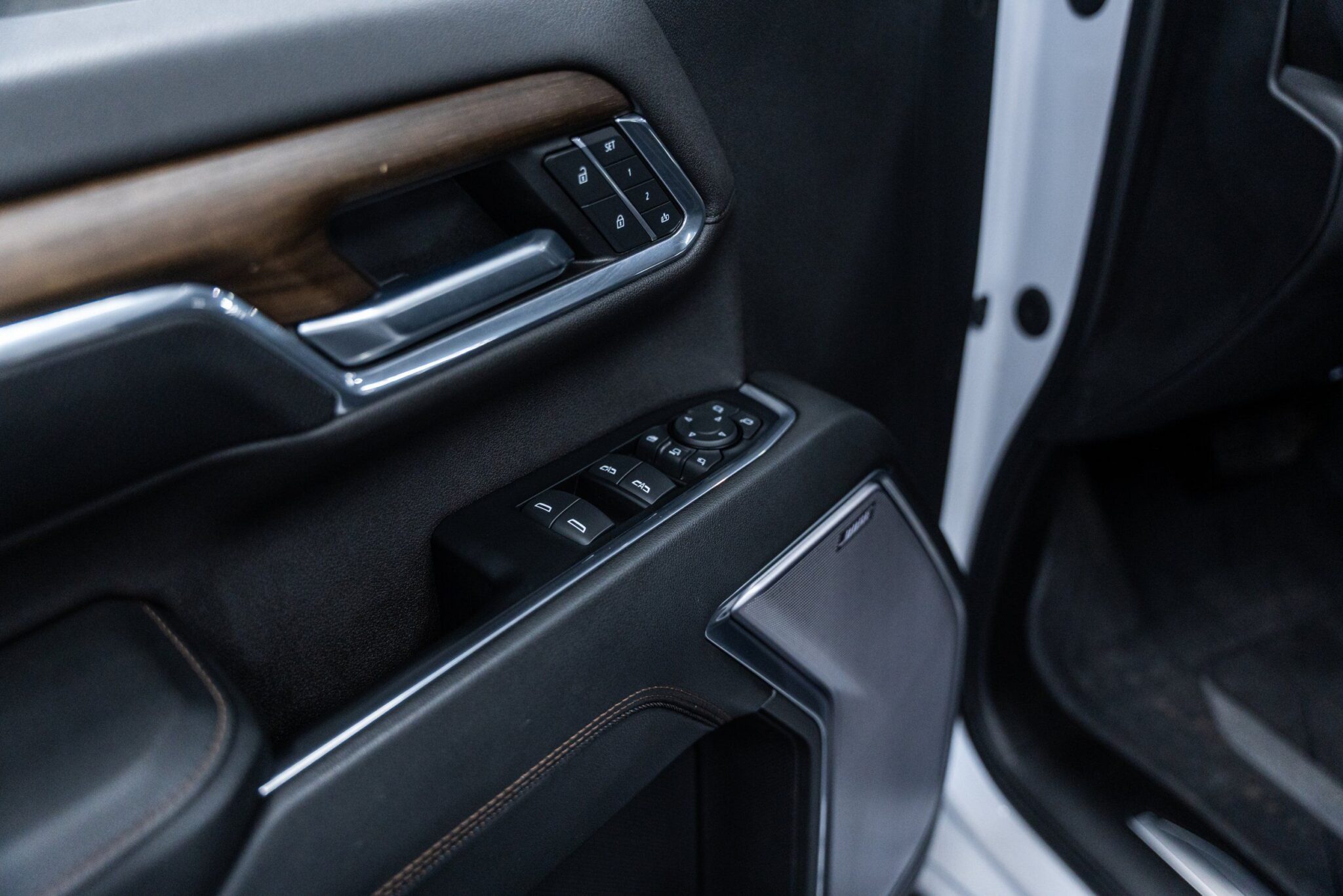 2024 Chevrolet Silverado 3500HD - Image 20