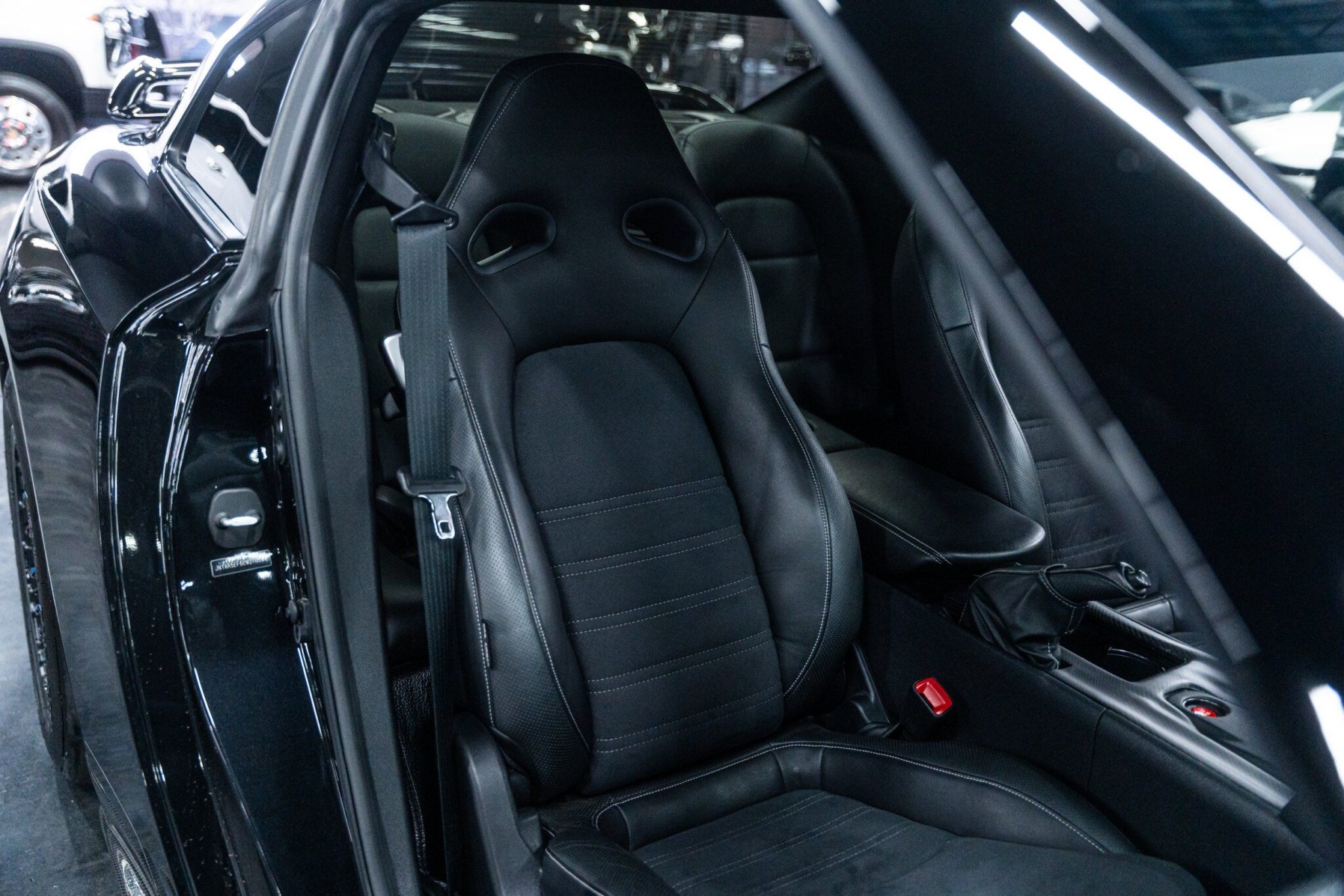 2014 Nissan GT-R - Image 45