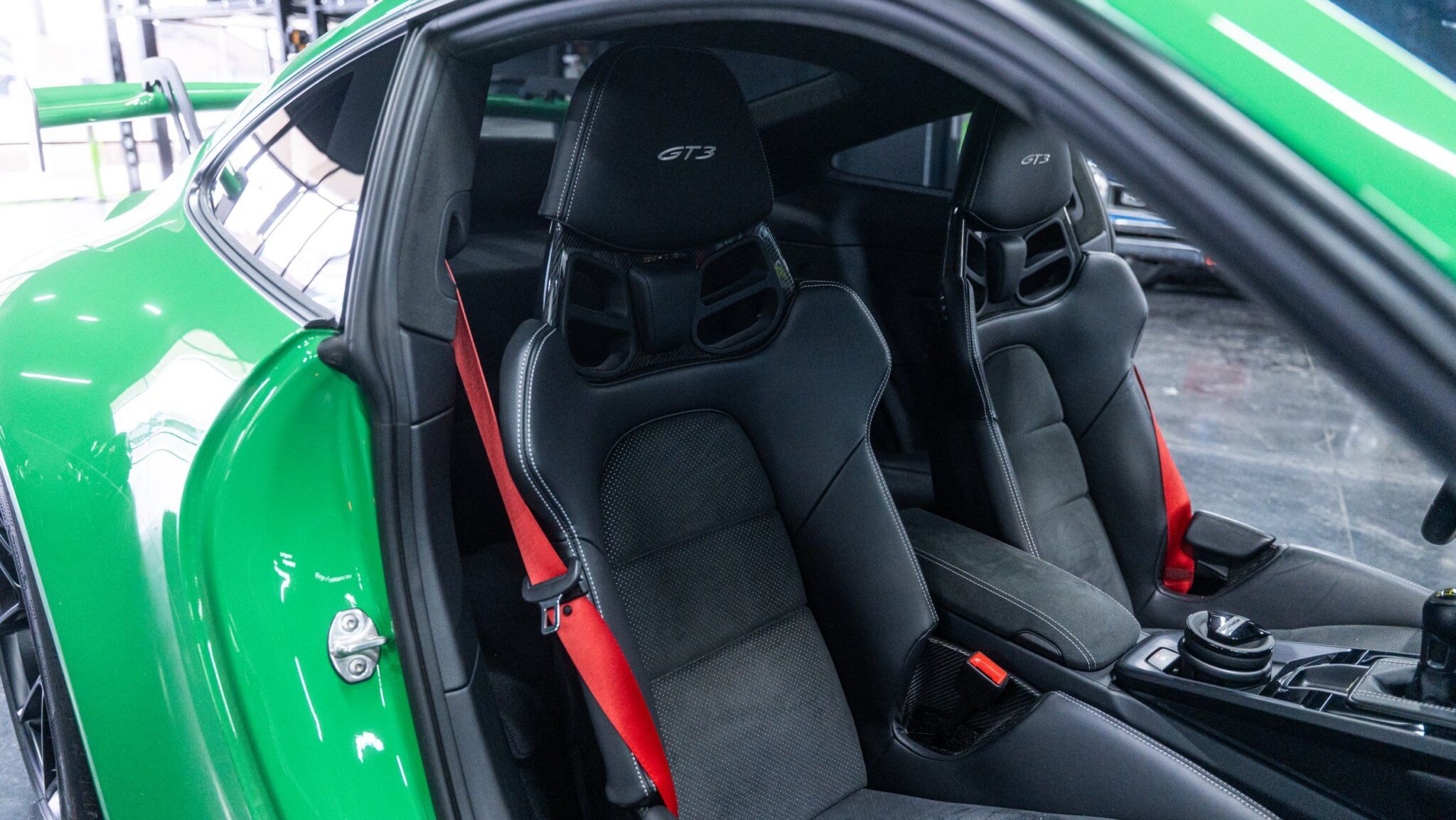 2022 Porsche 911 - Image 34