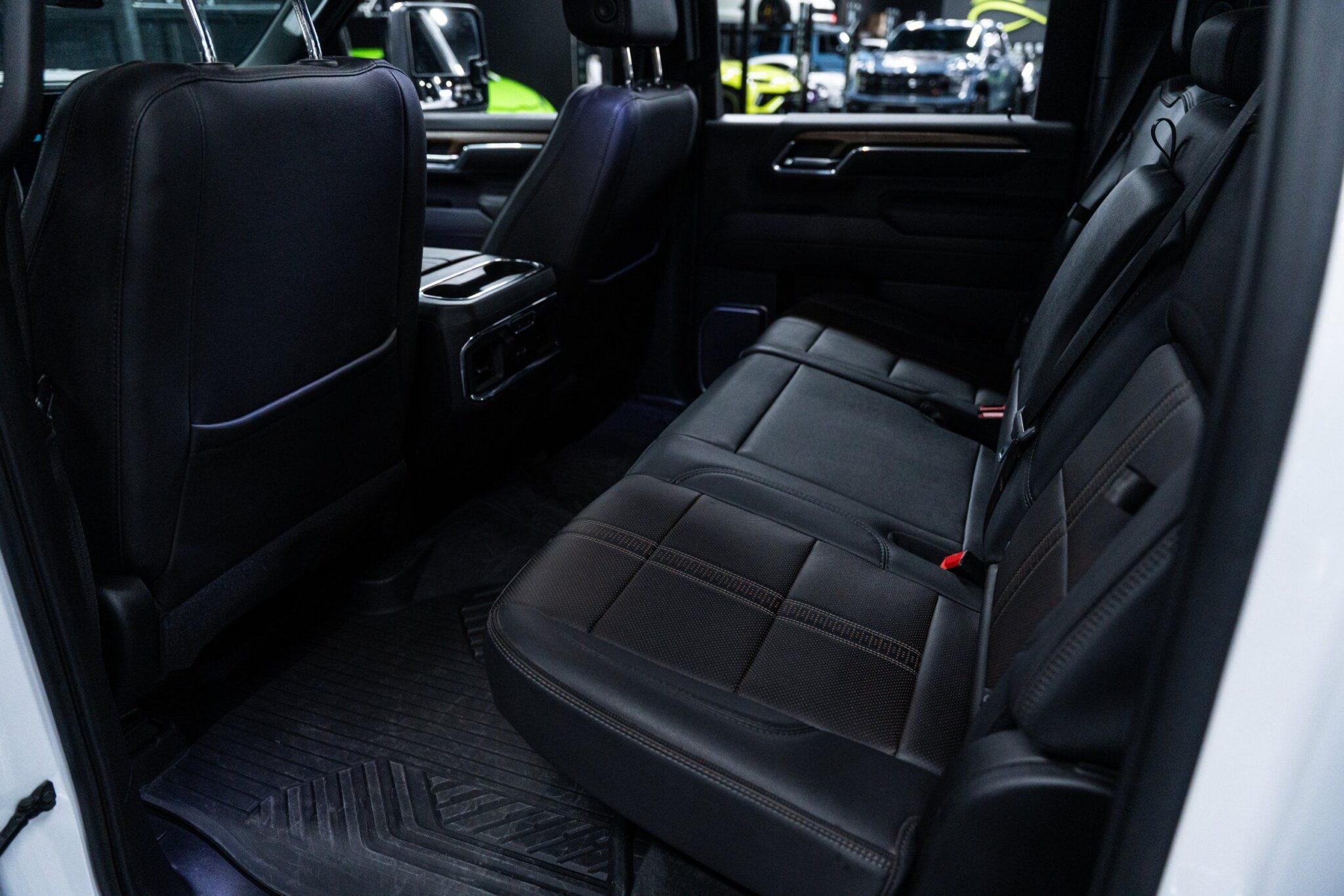 2024 Chevrolet Silverado 3500HD - Image 31