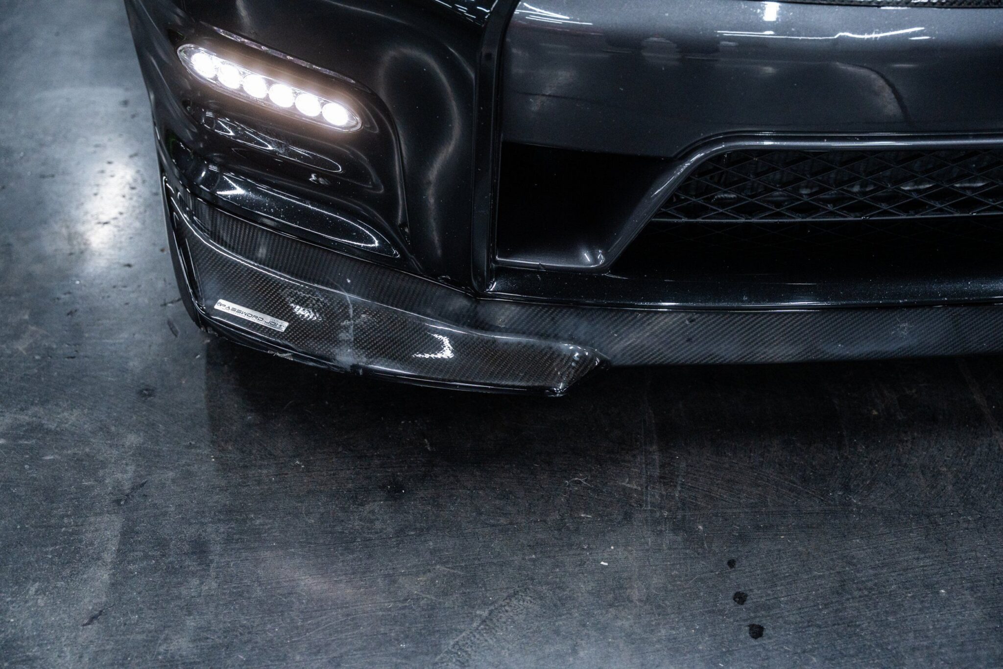 2014 Nissan GT-R - Image 17