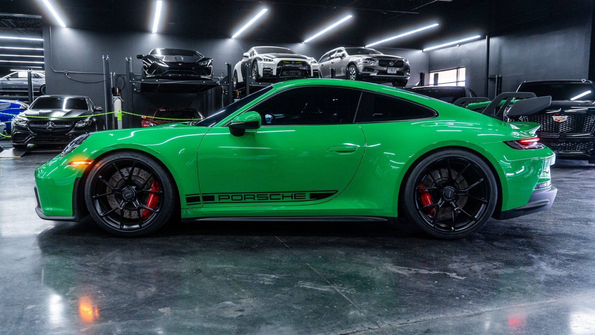 2022 Porsche 911 - Image 11