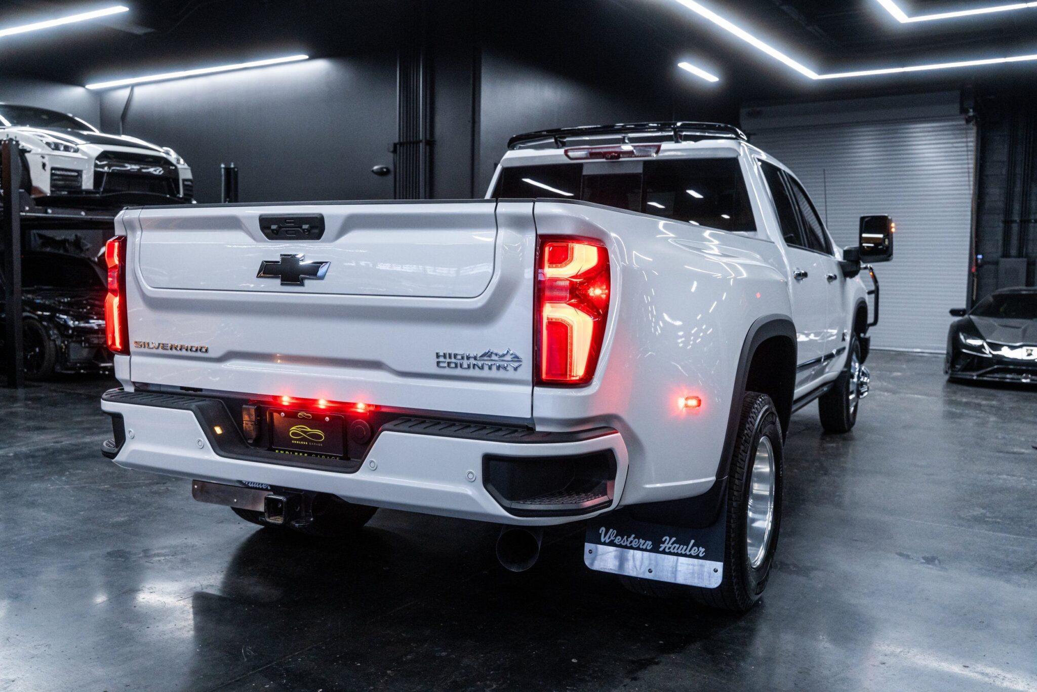 2024 Chevrolet Silverado 3500HD - Image 5