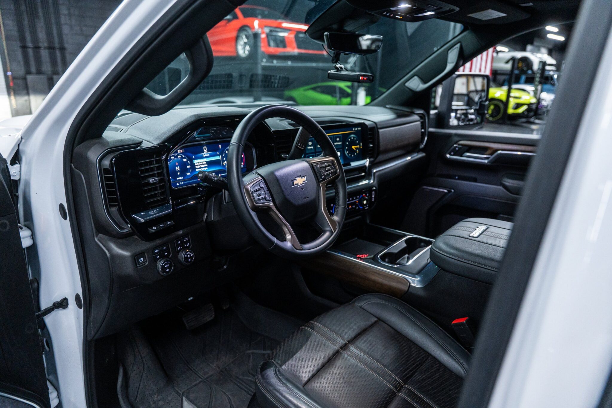 2024 Chevrolet Silverado 3500HD - Image 22