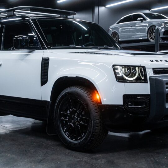 2023 Land Rover Defender