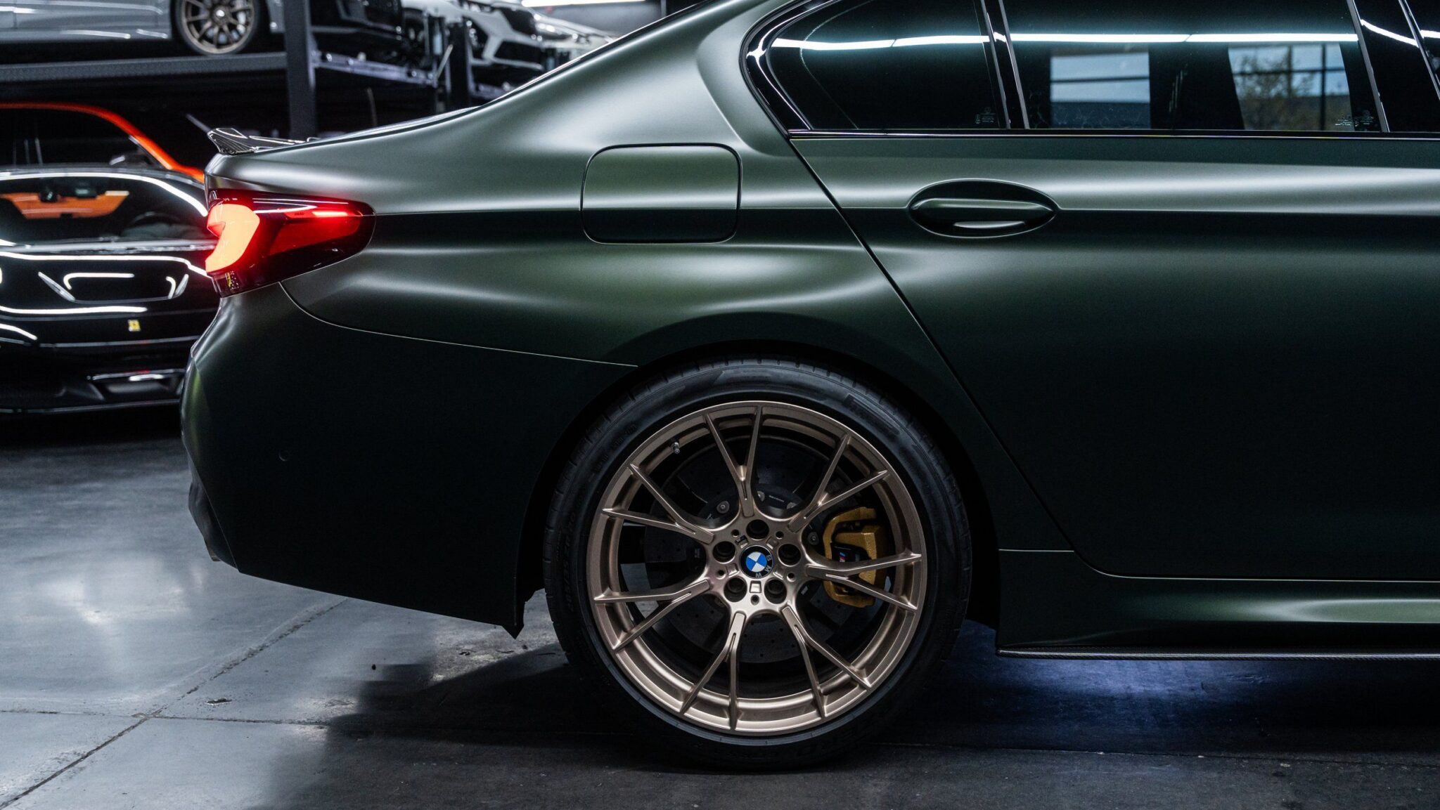 2022 BMW M5 - Image 4