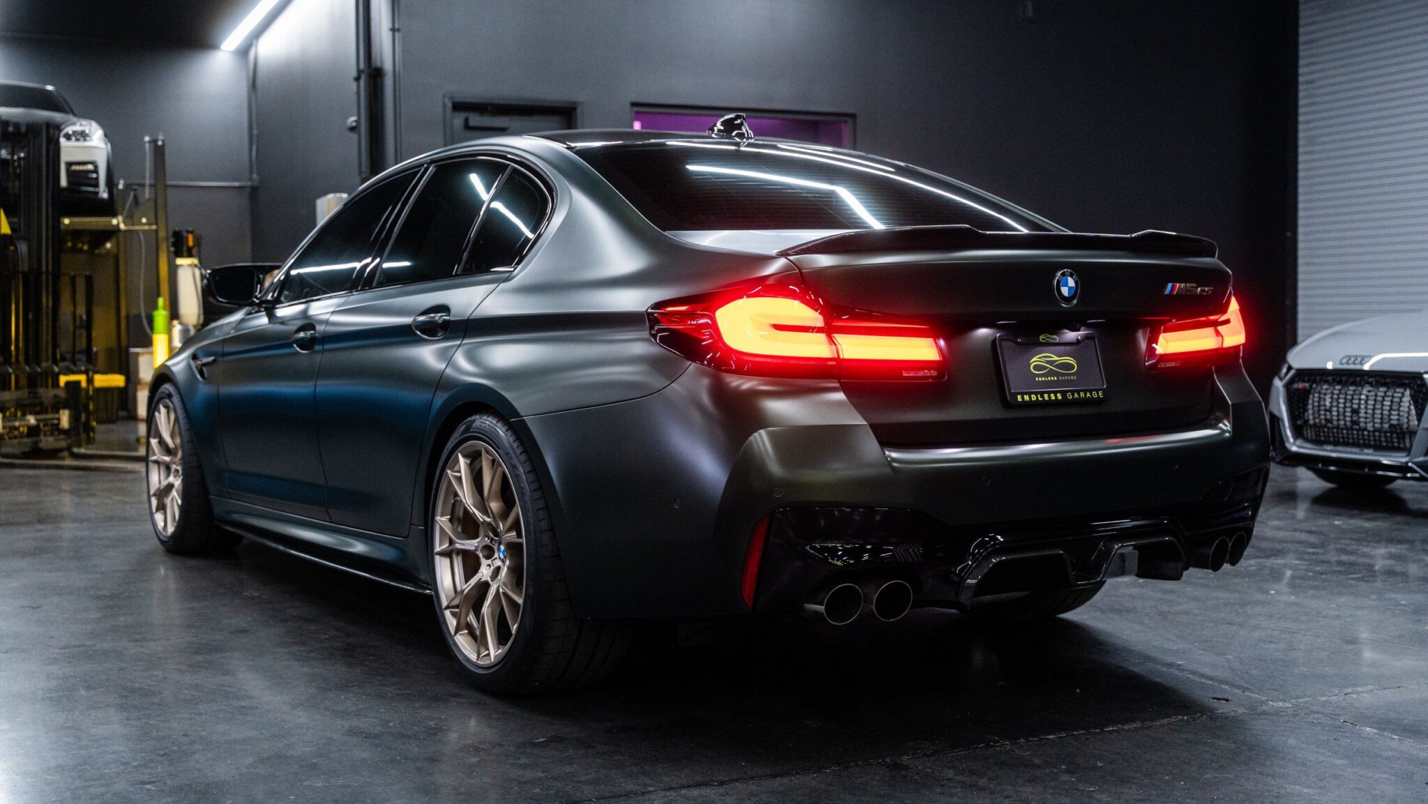 2022 BMW M5 - Image 7