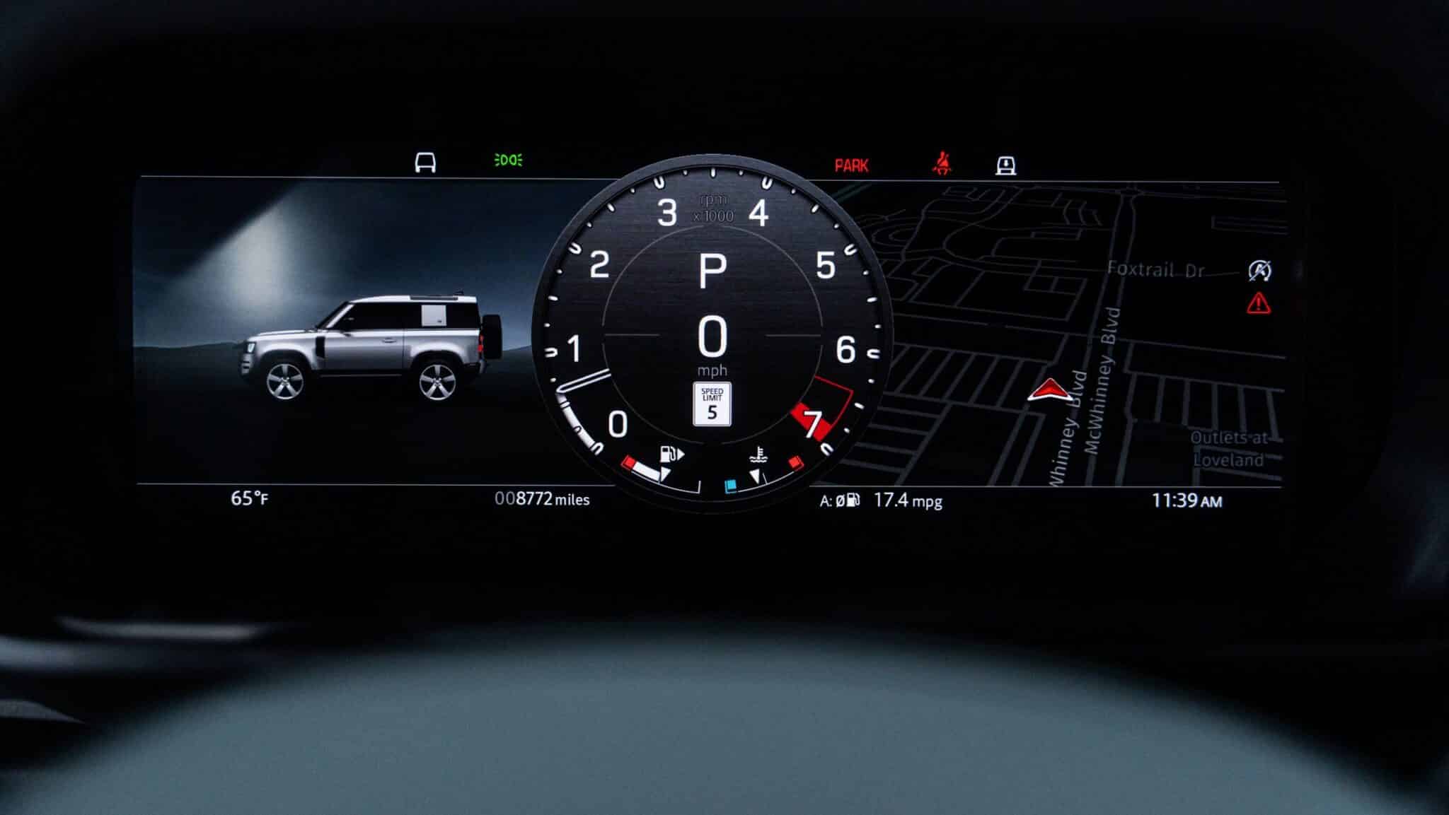 2023 Land Rover Defender - Image 30